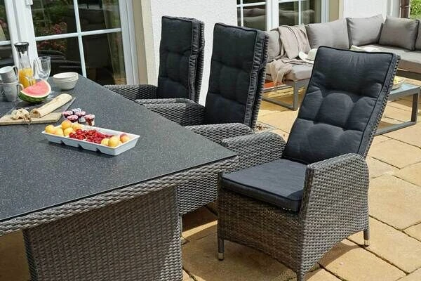 Ploß Malta Esstischgarnitur, Grau-braun-meliert/anthrazit, Polyrattan/Alu, 13-tlg. 14 Ploß Malta Esstischgarnitur, Grau-braun-meliert/anthrazit, Polyrattan/Alu, 13-tlg. – Bild 12