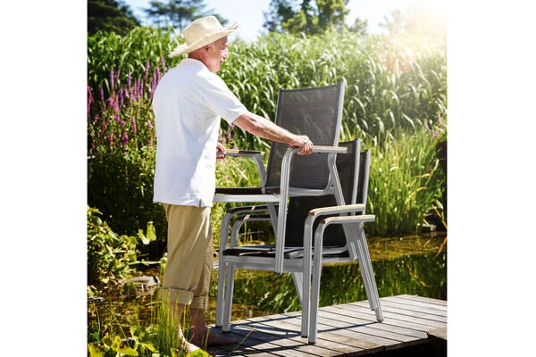 Kettler Granada Sitzgruppe, Silber/anthrazit, Teaktisch 160x95cm, 4 Stapel-, 2 Multipos.-sessel, FSC-zert. 15 Kettler Granada Sitzgruppe, Silber/anthrazit, Teaktisch 160x95cm, 4 Stapel-, 2 Multipos.-sessel, FSC-zert. – Bild 13