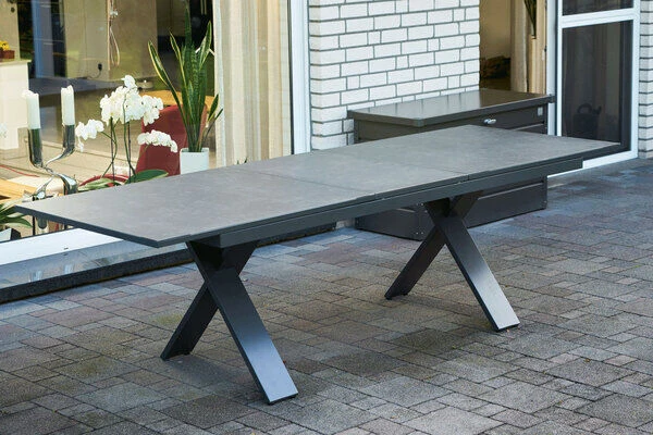 HARTMAN Exklusivmodell Xanadu Ausziehtisch, Xerix, Alu / Glaskeramik, 220/280 X 100 Cm, X-Gestell 3 HARTMAN Exklusivmodell Xanadu Ausziehtisch, Xerix, Alu / Glaskeramik, 220/280 X 100 Cm, X-Gestell