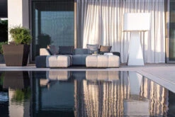 OUTFLEXX Sam Corner Loungeset, Sooty/lead Chine, Alu/Sunbrella, 5-6 Personen, Inkl. 1x Beistelltisch, 2x Loungetisch 24 OUTFLEXX Sam Corner Loungeset, Sooty/lead Chine, Alu/Sunbrella, 5-6 Personen, Inkl. 1x Beistelltisch, 2x Loungetisch -Kettler Verkäufe 21845 7.jpg