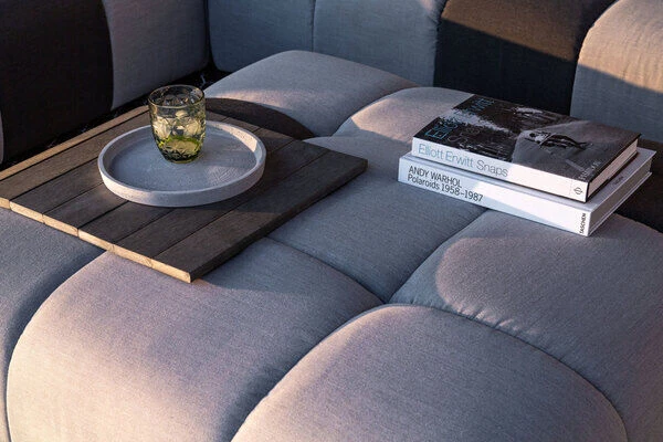 OUTFLEXX Sam Corner Loungeset, Sooty/lead Chine, Alu/Sunbrella, 5-6 Personen, Inkl. 1x Beistelltisch, 2x Loungetisch 10 OUTFLEXX Sam Corner Loungeset, Sooty/lead Chine, Alu/Sunbrella, 5-6 Personen, Inkl. 1x Beistelltisch, 2x Loungetisch – Bild 8