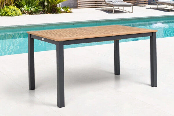 OUTFLEXX Esstischgarnitur, OUTFLEXX® Anthrazit Matt, Alu / Teak / Textil, Ausziehtisch 150/210x90cm, 4 Stapelsessel 6 OUTFLEXX Esstischgarnitur, OUTFLEXX® Anthrazit Matt, Alu / Teak / Textil, Ausziehtisch 150/210x90cm, 4 Stapelsessel – Bild 4