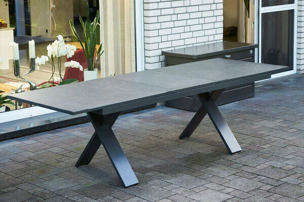 HARTMAN Sondermodell Xanadu / Raffaelo Sitzgruppe, Xerix/anthrazit, Alu/Glaskeramik, 2 Stapelsessel, 6 Multipos, 220/280x100cm 7 HARTMAN Sondermodell Xanadu / Raffaelo Sitzgruppe, Xerix/anthrazit, Alu/Glaskeramik, 2 Stapelsessel, 6 Multipos, 220/280x100cm – Bild 5